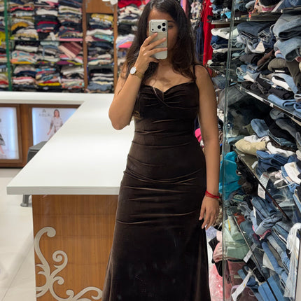 Sweetheart Velvet Sculpt Dress
