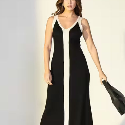 Monochrome V-Neck Bodycon Dress