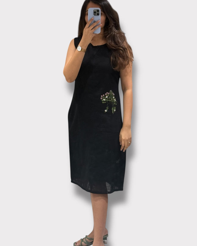 Wildflower Pocket Black Dress